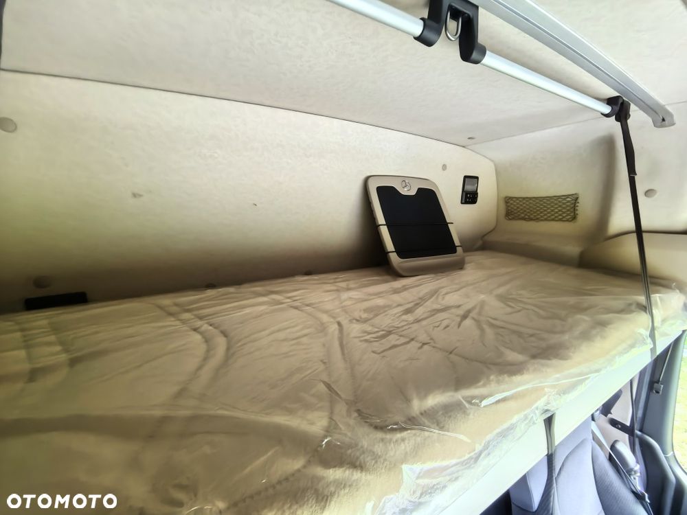 Mercedes-Benz Actros 2545 // Lusterka // BigSpace // Rozstaw 4600mm // Standard // MP5 // - 27