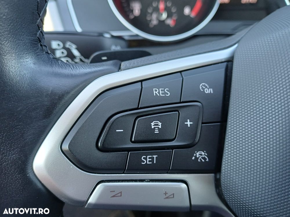 Volkswagen Passat 1.5 TSI ACT DSG Comfortline - 15