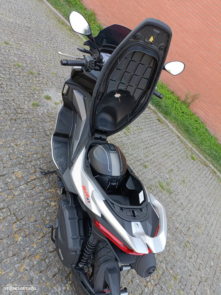 Aprilia SR GT 125 - 8