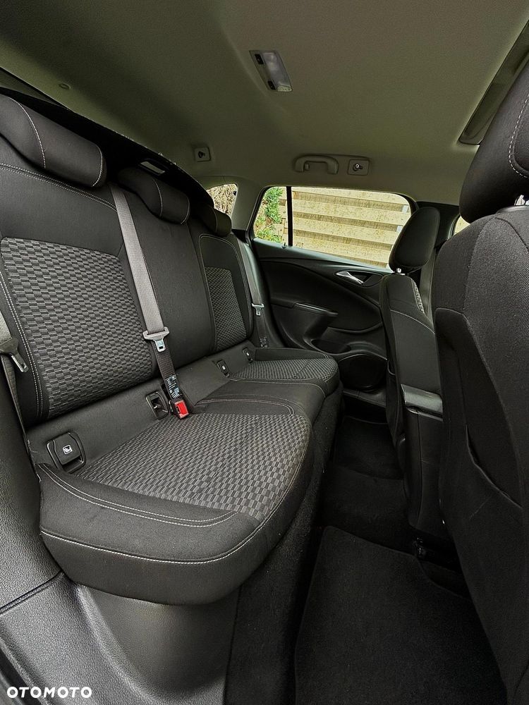 Opel Astra 1.6 D (CDTI) Automatik Innovation - 27