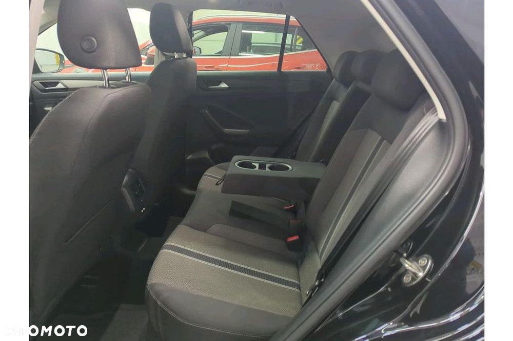 Volkswagen T-Roc 1.5 TSI ACT Advance DSG - 8