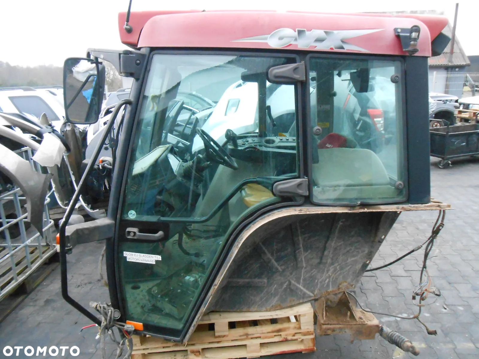 Kabina szyba drzwi dach części Case CVX150 - 1