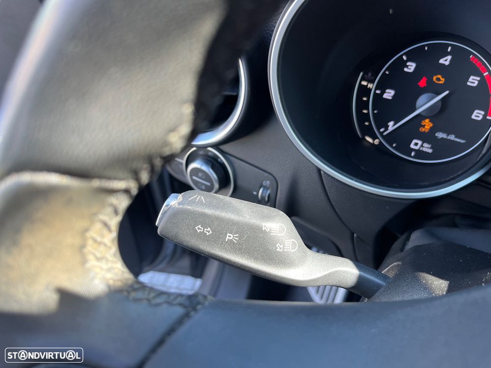 Alfa Romeo Stelvio 2.2 D Super AT8 - 31