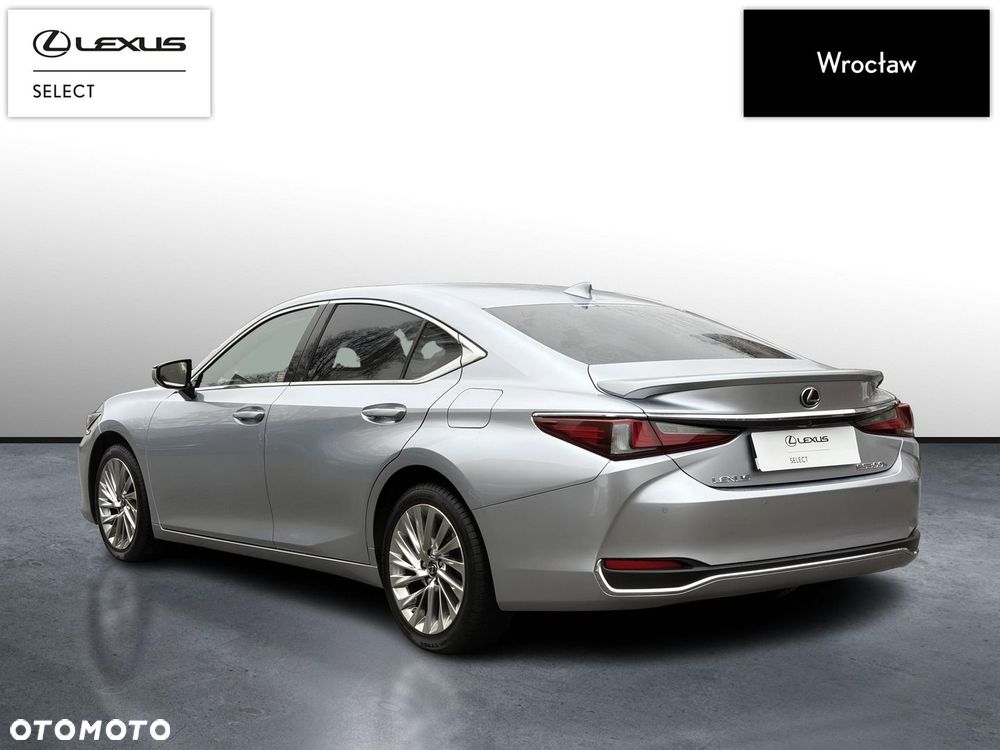 Lexus ES 300h Business Edition - 3