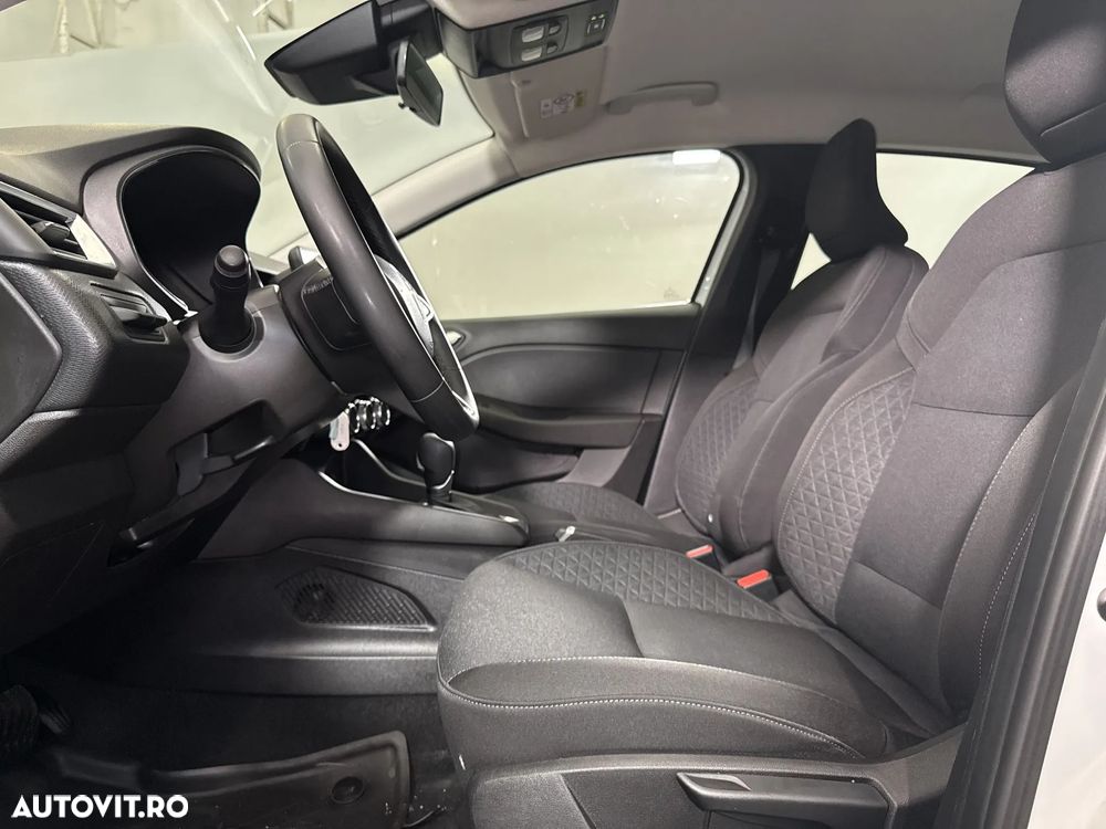 Renault Clio - 21
