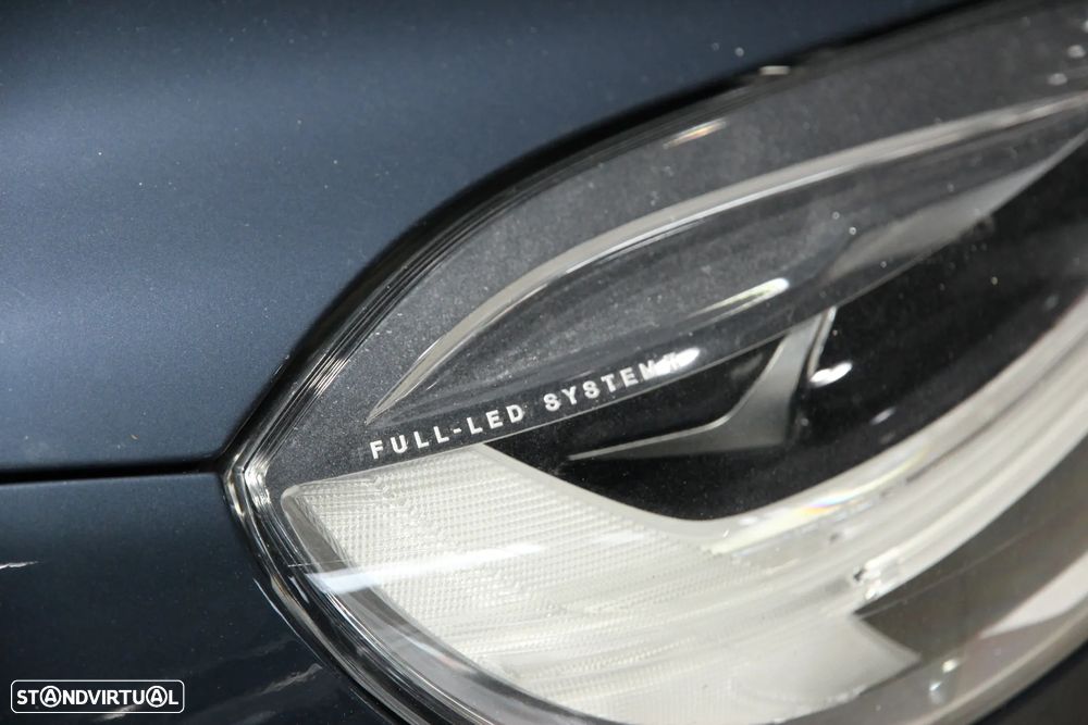 Volvo V40 2.0 D3 Inscription - 5