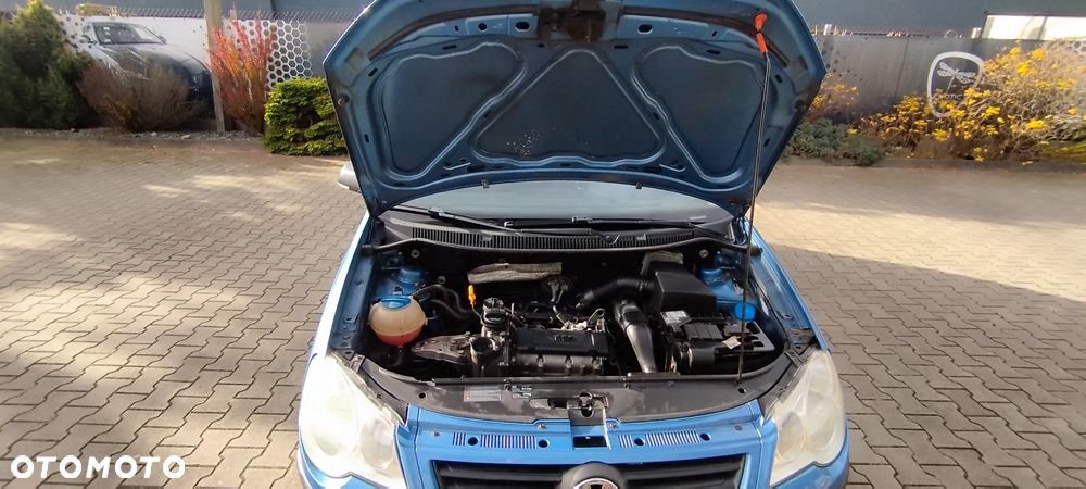 Volkswagen Polo - 15