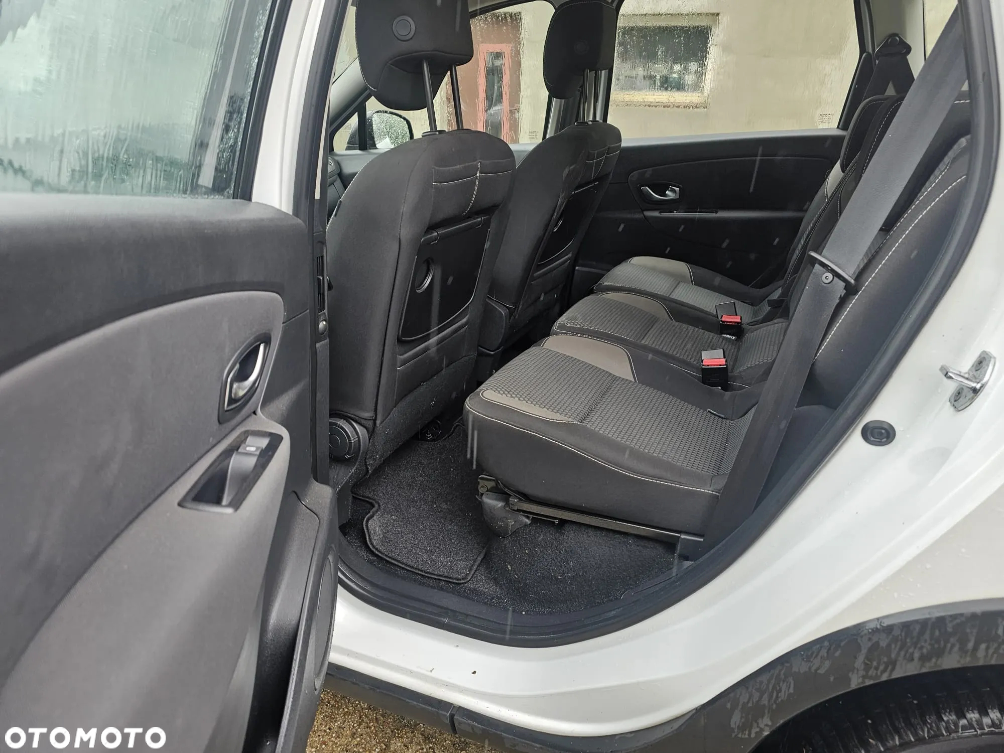 Renault Scenic - 16