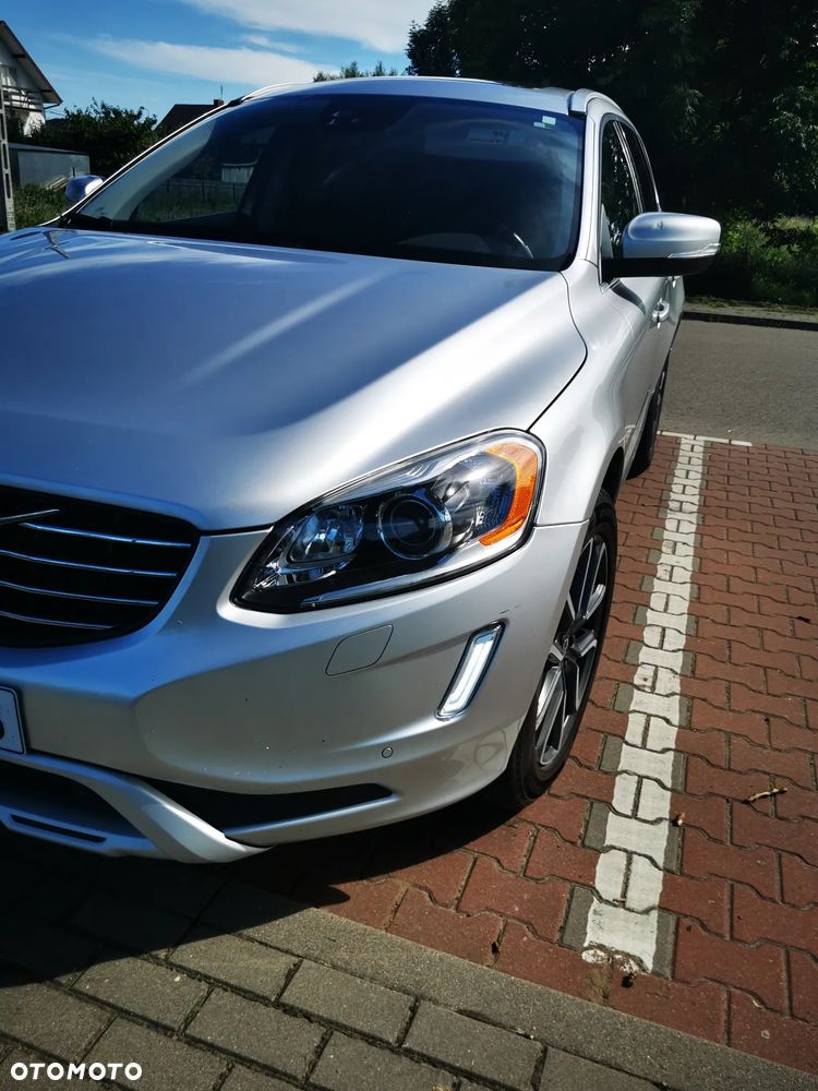 Volvo XC 60 - 2
