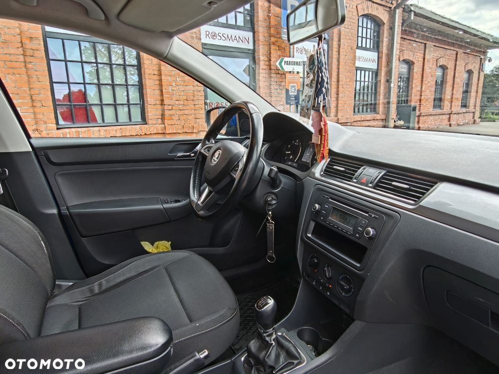 Skoda RAPID 1.2 TSI Active Max - 17