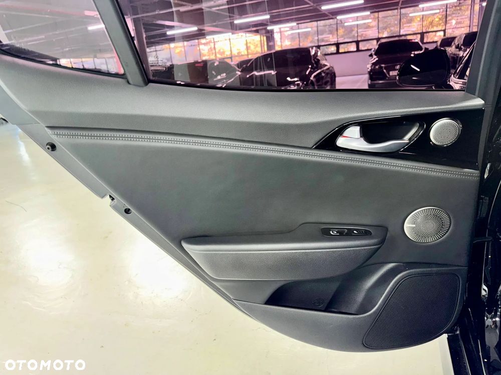 Kia Stinger 2.0 T-GDI GT Line - 16