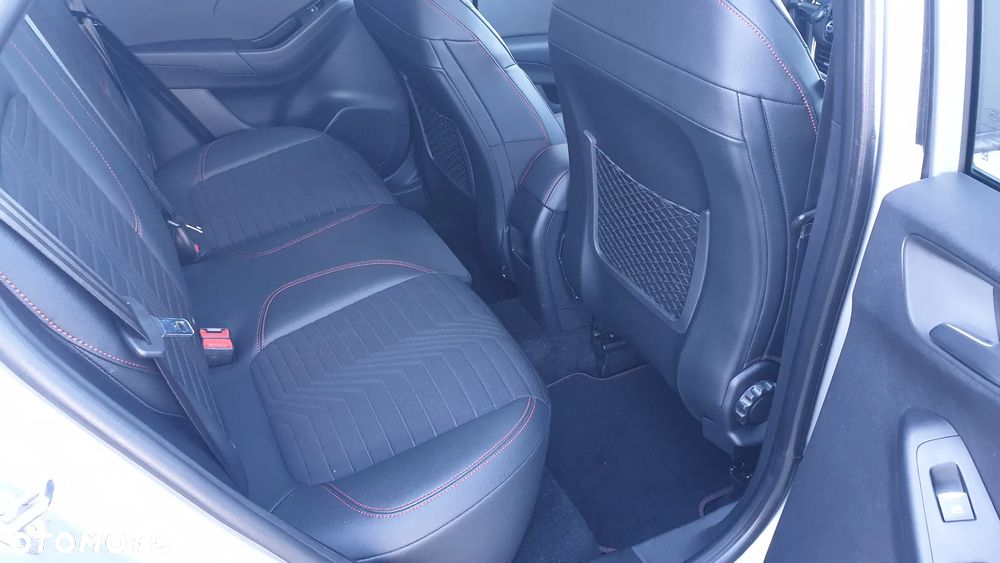 Ford Puma 1.0 EcoBoost ST-Line X - 12