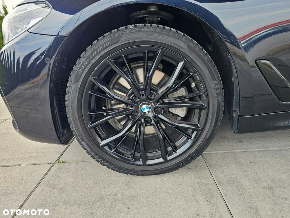 BMW Seria 5 - 11