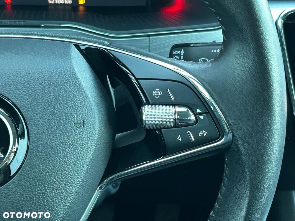 Skoda Superb 1.5 TSI Ambition DSG - 23