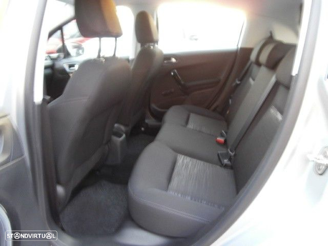 Peugeot 208 1.0 VTi Active - 21