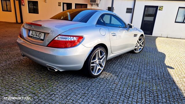 Mercedes-Benz SLK 250 CDI (BlueEFFICIENCY) 7G-TRONIC - 11