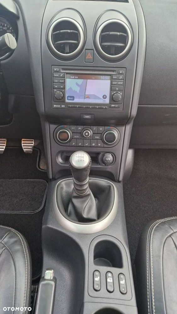 Nissan Qashqai 2.0 360 - 26