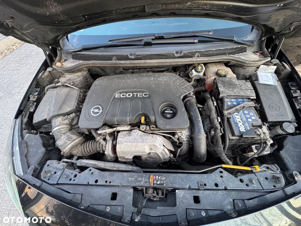 Opel Astra 1.6 CDTI Cosmo - 28