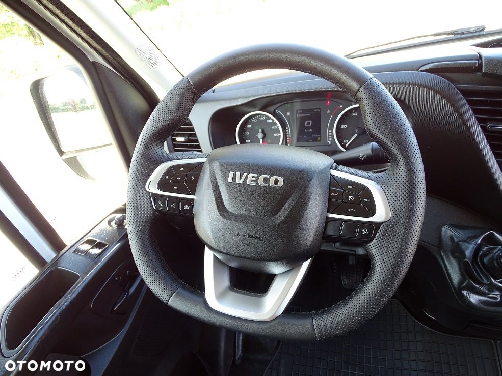 Iveco Daily 35S18 3.0 180 L4H3 Brygadówka DOKA 9 Osób HAUSER FULL LED Polski Salon! UNIKAT!! JAK NOWY!! - 24
