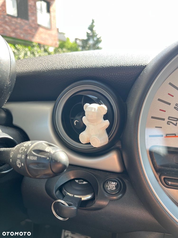 MINI Cooper Standard - 20
