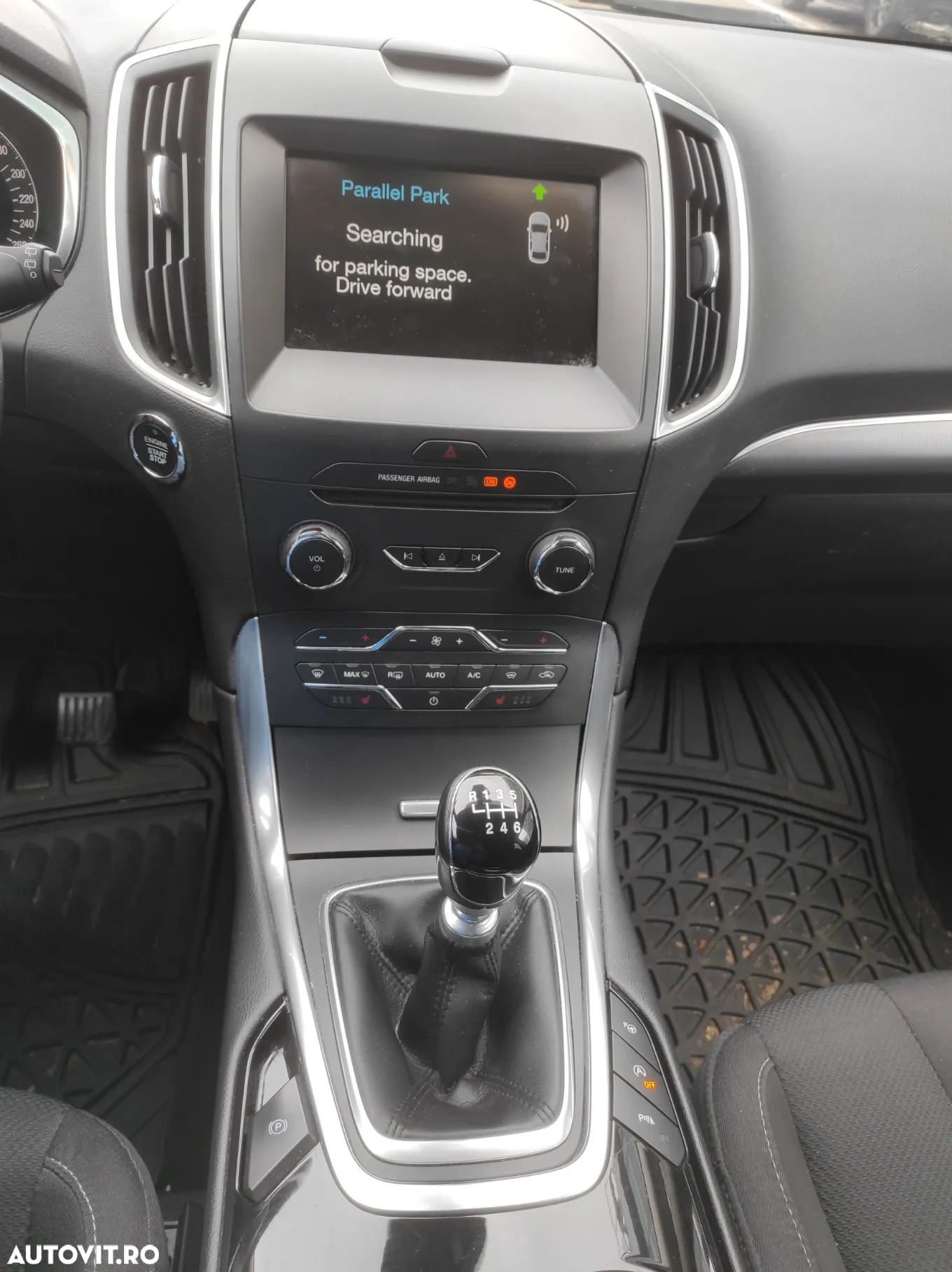 Ford S-Max 2.0 TDCi Titanium - 10