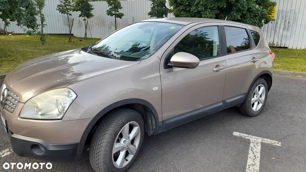 Nissan Qashqai 2.0 Tekna CVT - 1
