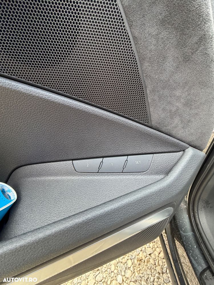 Audi e-tron 50 quattro S line - 30