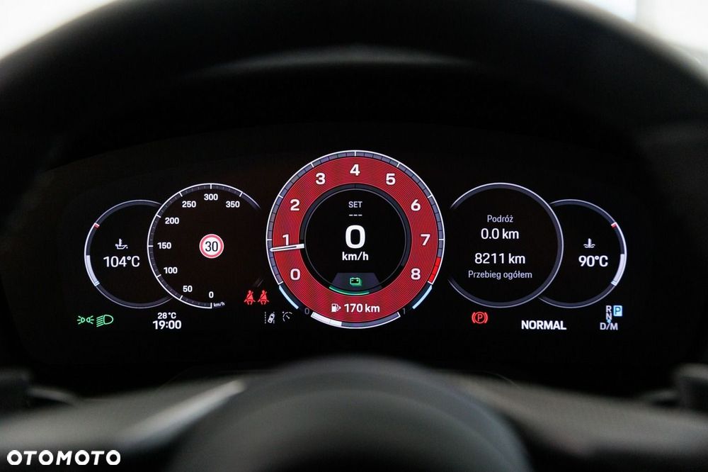 Porsche 911 Carrera 4 GTS PDK - 38
