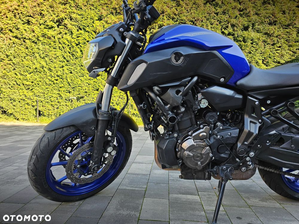Yamaha MT - 5