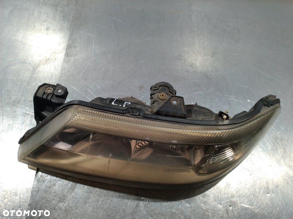 LAMPA LEWA PRZÓD RENAULT LAGUNA II ( 02-07 ) 8200163323  89006908 - 7