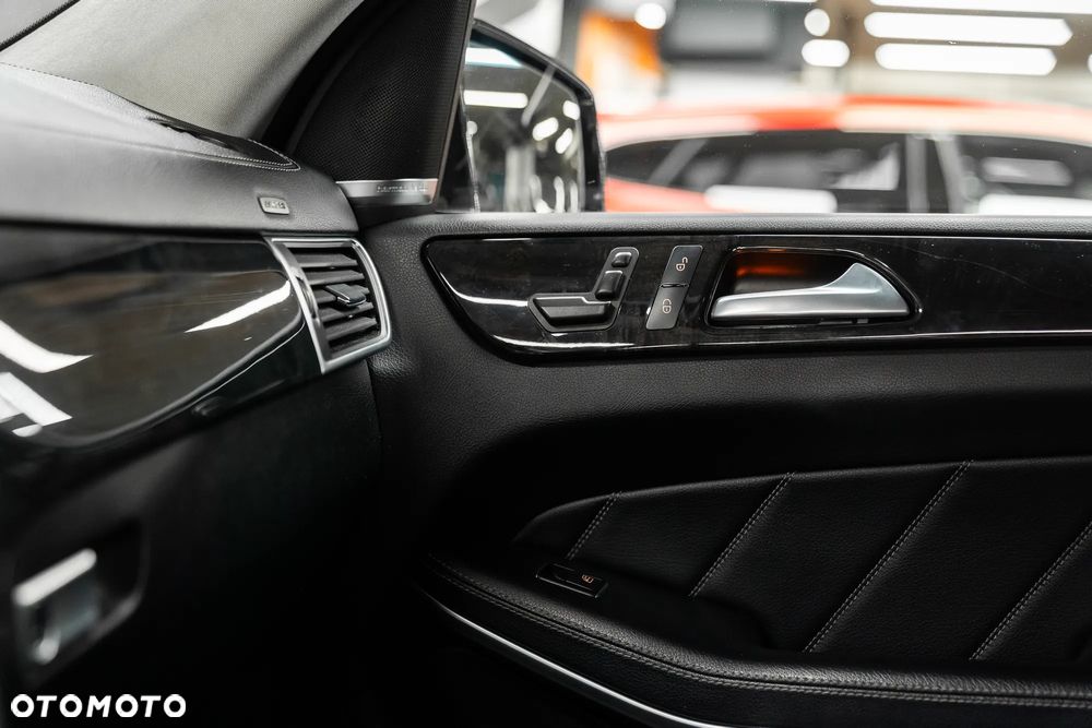 Mercedes-Benz GL 350 BlueTEC 4Matic 7G-TRONIC - 26