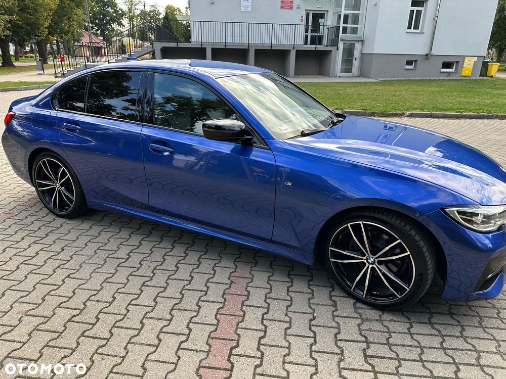 BMW Seria 3 320d xDrive M Sport Shadow sport - 11