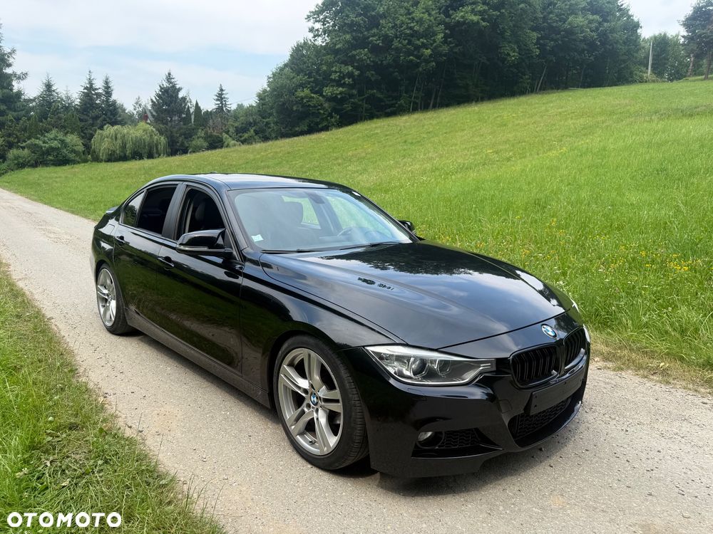 BMW Seria 3 320i - 10