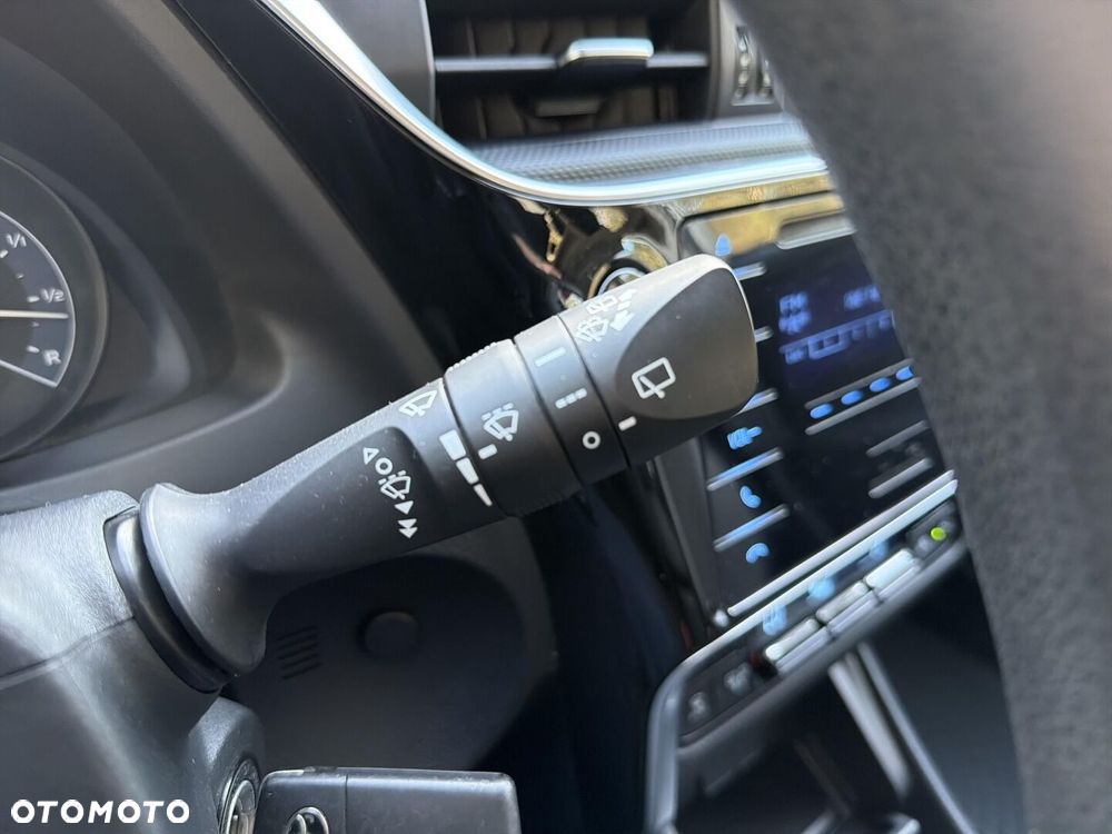 Toyota Auris 1.33 VVT-i Active - 28