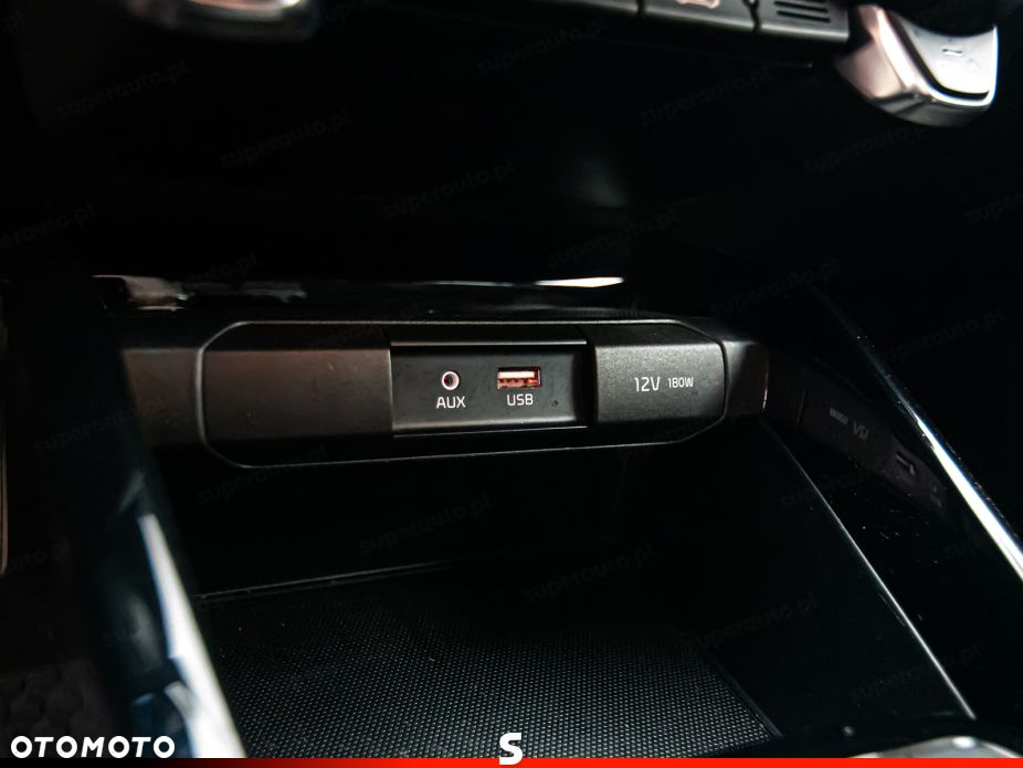 Kia Stonic 1.4 L - 19