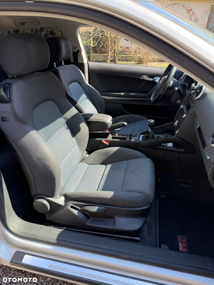 Audi A3 3-drzwiowe 1.4 TFSI Ambition - 11