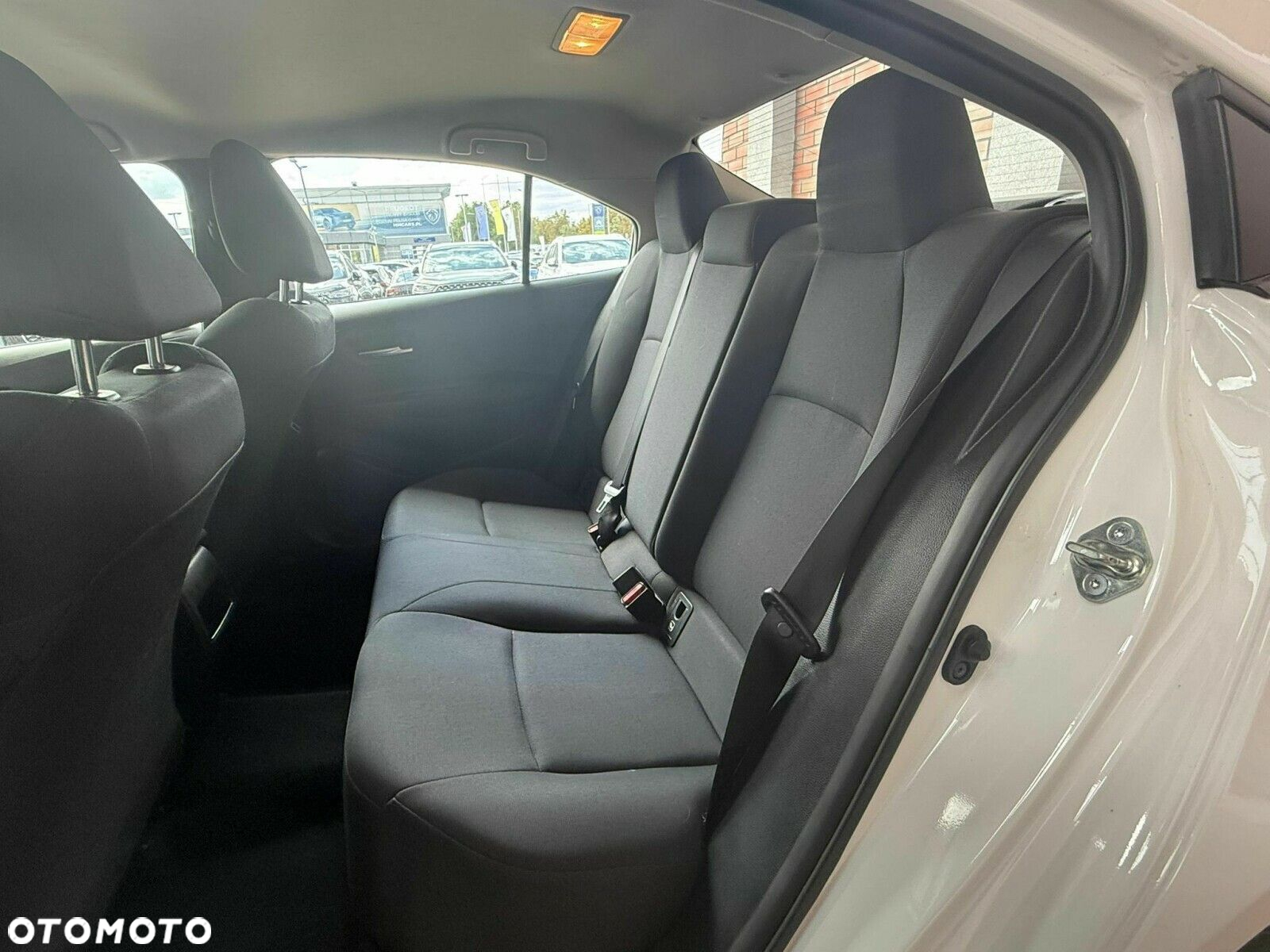 Toyota Corolla - 9