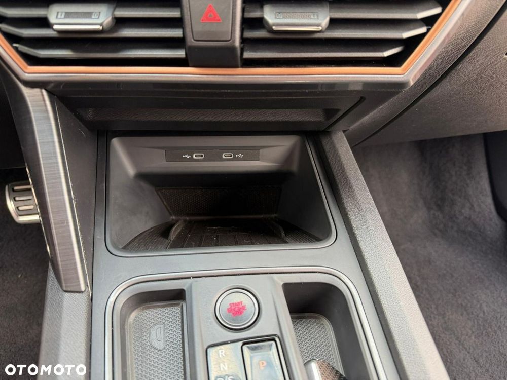 Cupra Formentor 1.4 e-Hybrid VZ DSG - 31