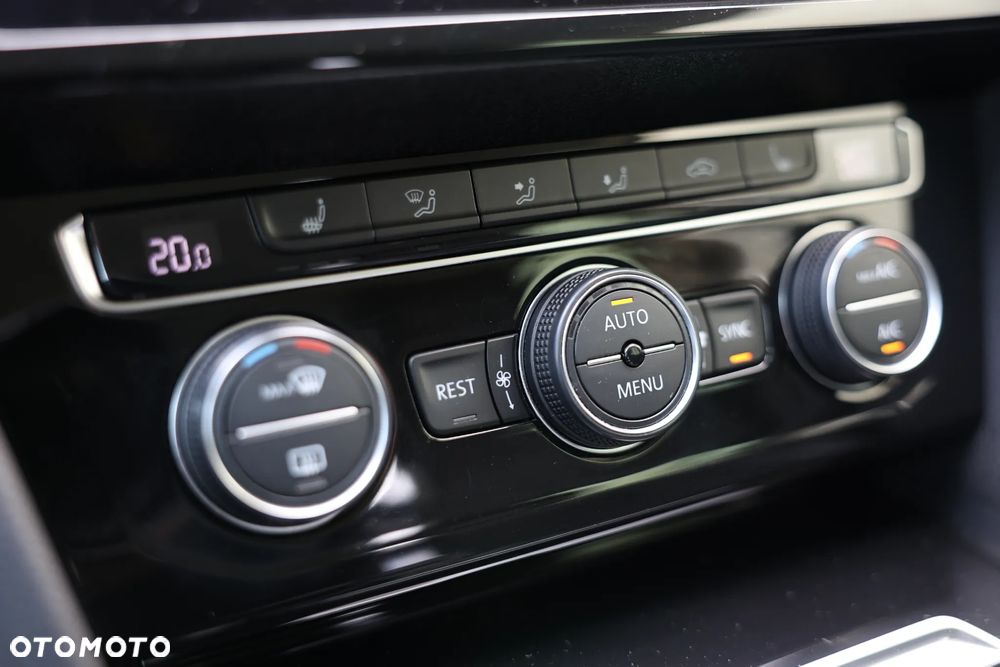 Volkswagen Passat 2.0 TDI BMT Highline DSG - 20