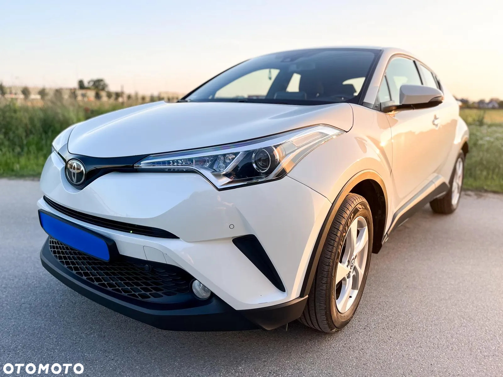 Toyota C-HR 1.2 T Premium - 16