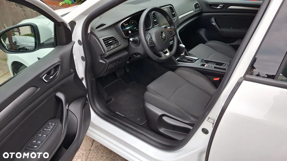 Renault Megane 1.6 E-TECH Plug-In Intens - 28