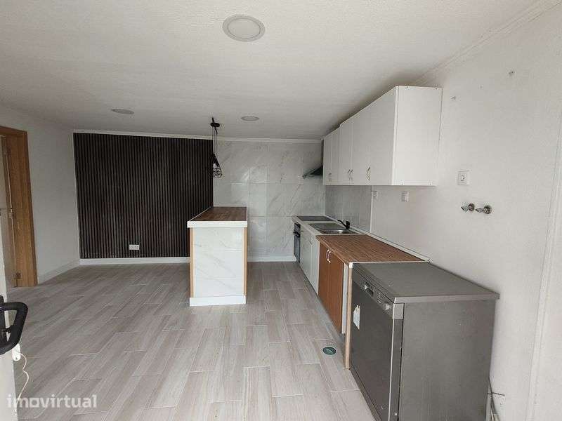 *** RESERVADA *** Moradia T1 - Estrada das Lagameças ( Palmela) - Grande imagem: 5/12