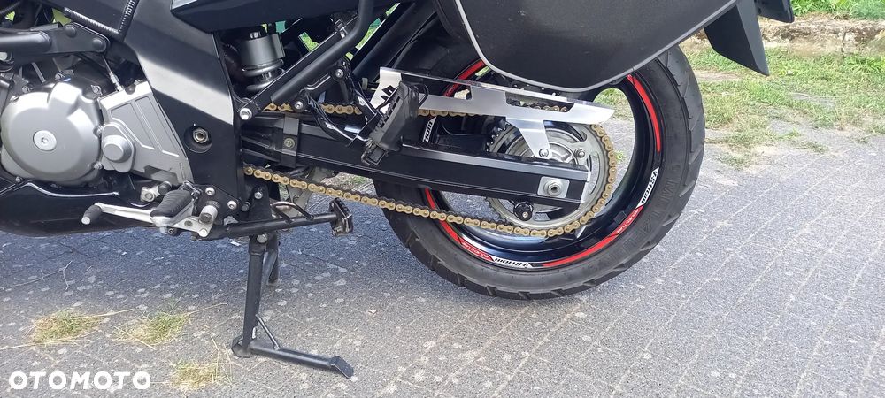Suzuki V-STROM - 6
