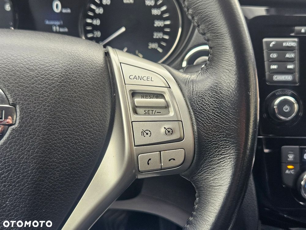 Nissan X-Trail 1.6 DIG-T N-Connecta 2WD - 29