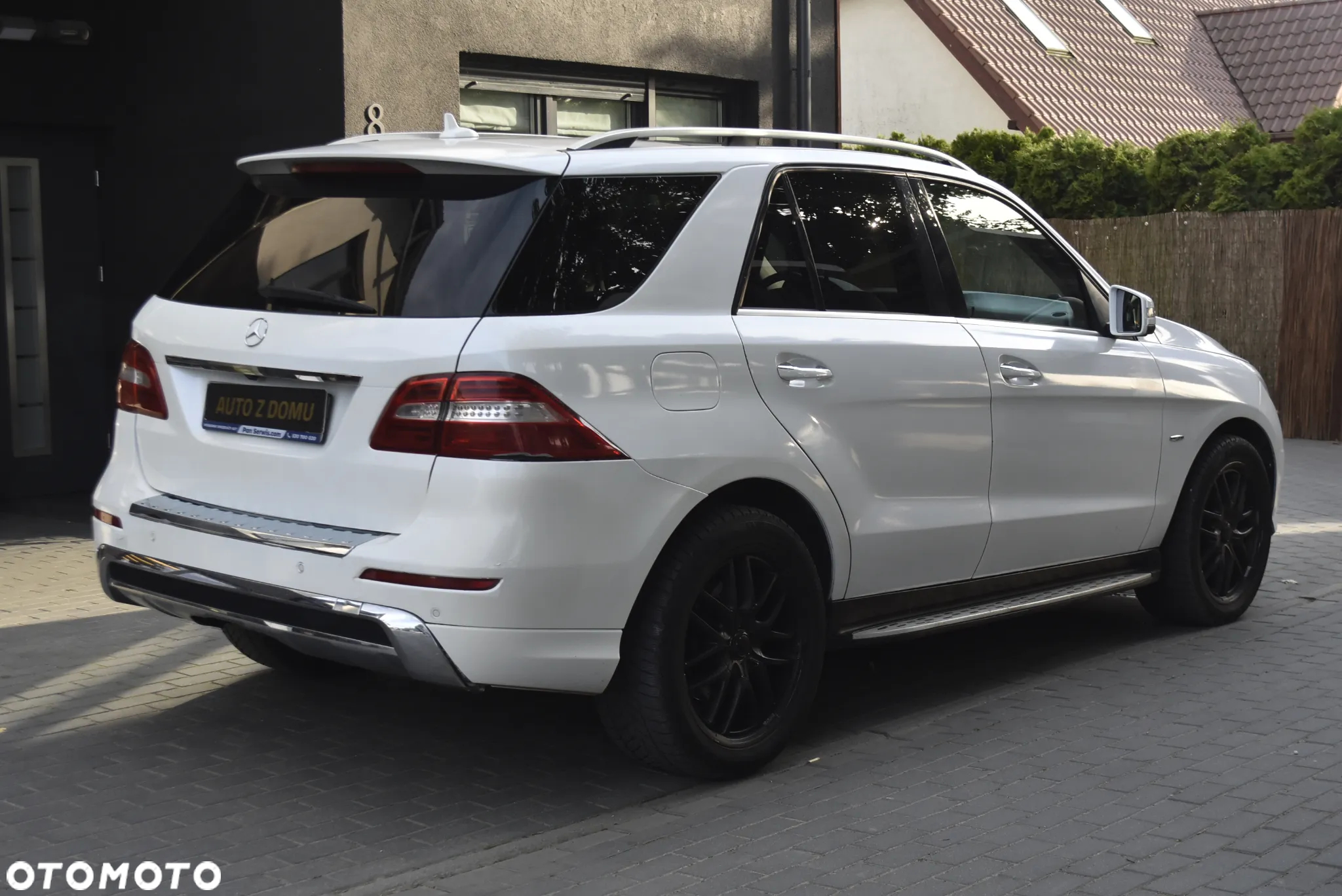 Mercedes-Benz ML 350 BlueTEC 4MATIC 7G-TRONIC Edition 1 - 4