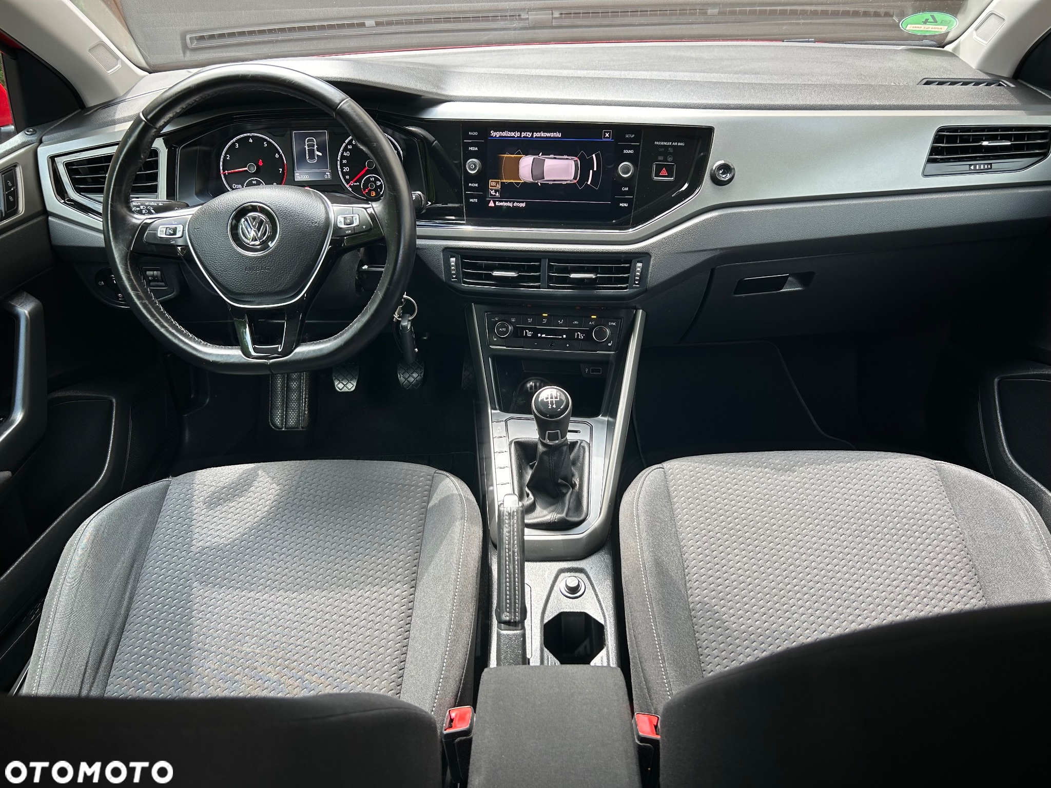 Volkswagen Polo 1.0 Comfortline Perfectline - 16
