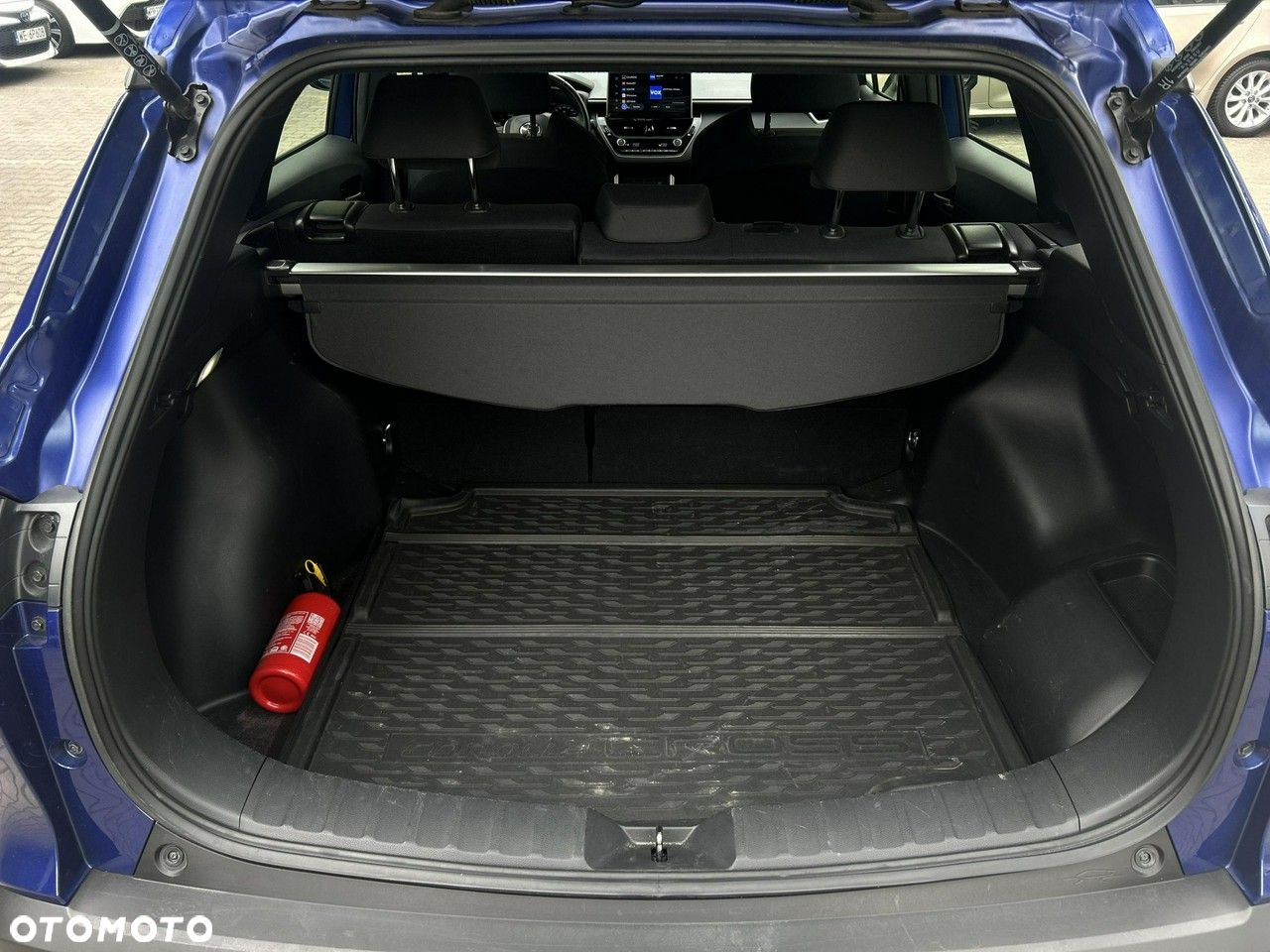 Toyota Corolla Cross - 12