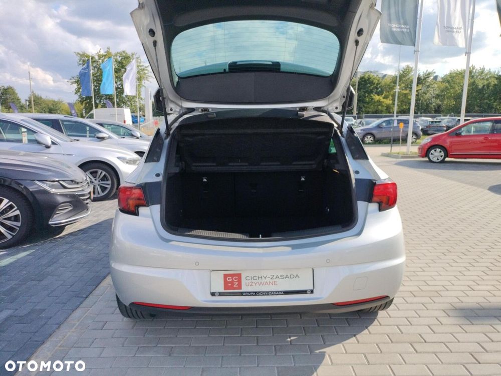 Opel Astra - 17