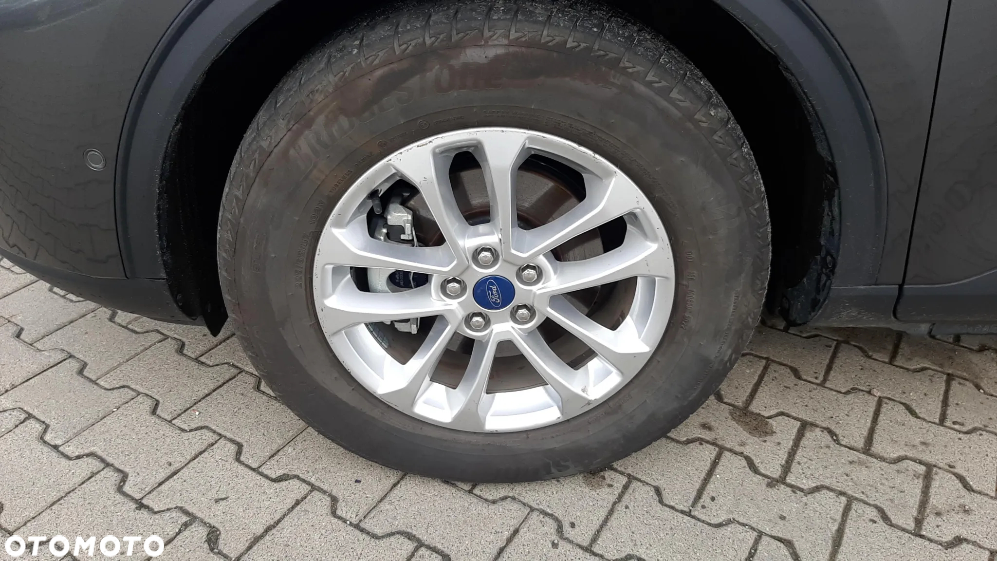 Ford Kuga 2.5 FHEV FWD Titanium - 8