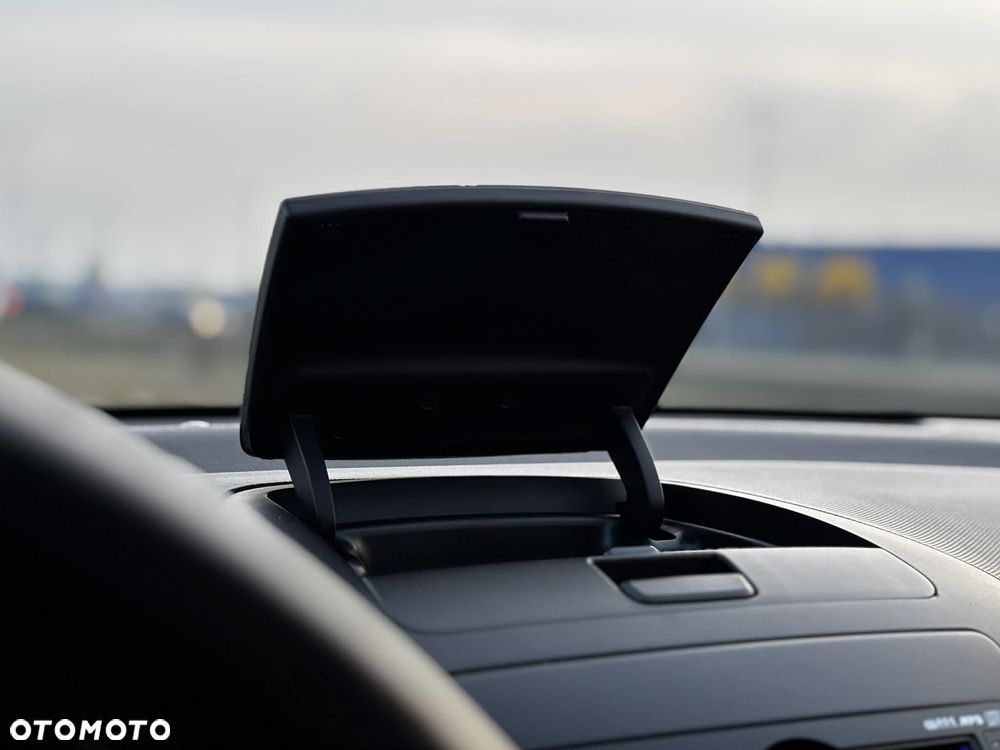 Hyundai i30 1.4 Base + - 33